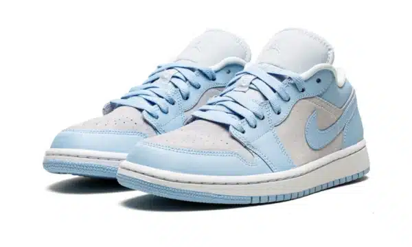 Air Jordan 1 Low  WMNS "Football Grey Aluminum" - Image 3
