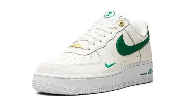 Nike Air Force 1 Low "Malachite - White"
