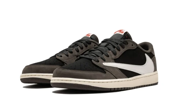 Air Jordan 1 Low Travis Scott "Mocha" - Image 3