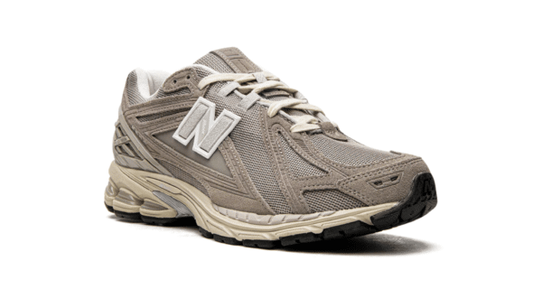 New Balance 1906R Beige Cream please edit