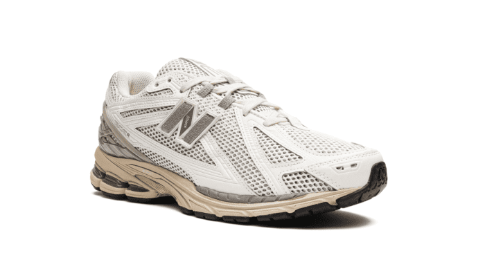 New Balance 1906R Sea Salt Marblehead