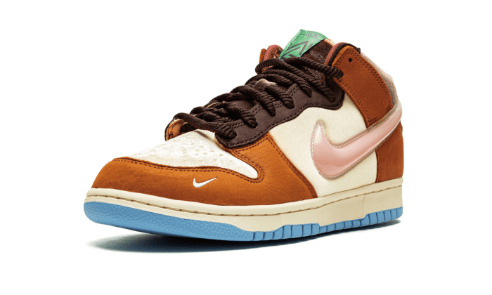 Nike Dunk Mid "Social Status - Chocolate Milk"
